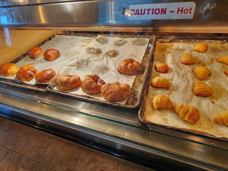 Alvaro Bread & Pastry Shoppe photo 2