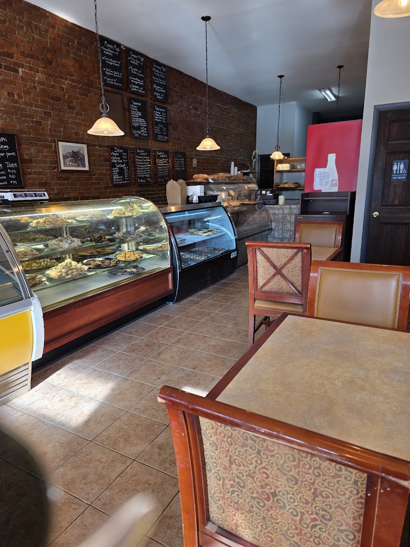 Alvaro Bread & Pastry Shoppe photo 3