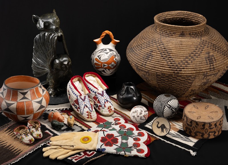 Cordier Auctions photo 2