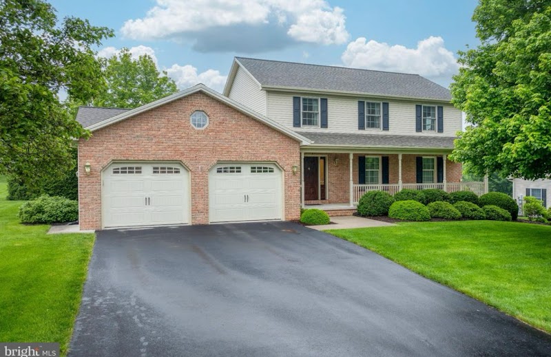 Inch & Co. Real Estate - Camp Hill photo 2