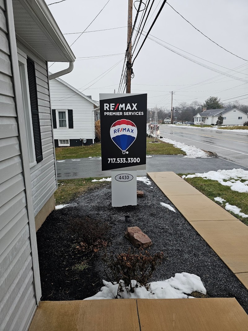 REMAX Premier Services photo 3